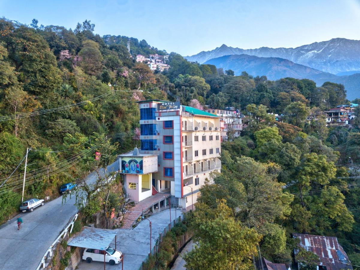 Hotel Bliss Valley Dharamshala - Beautiful View Of Mountains From Rooms ภายนอก รูปภาพ