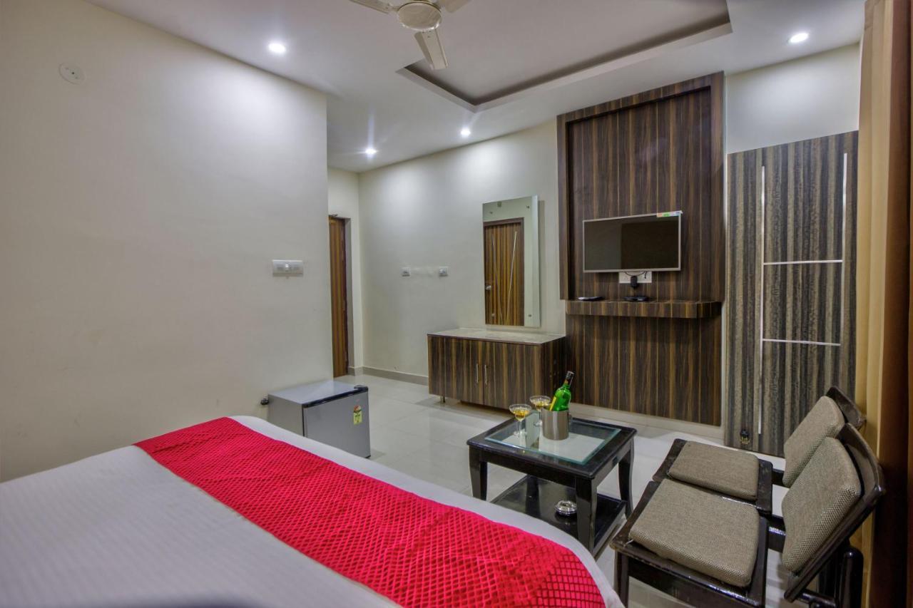 Hotel Bliss Valley Dharamshala - Beautiful View Of Mountains From Rooms ภายนอก รูปภาพ